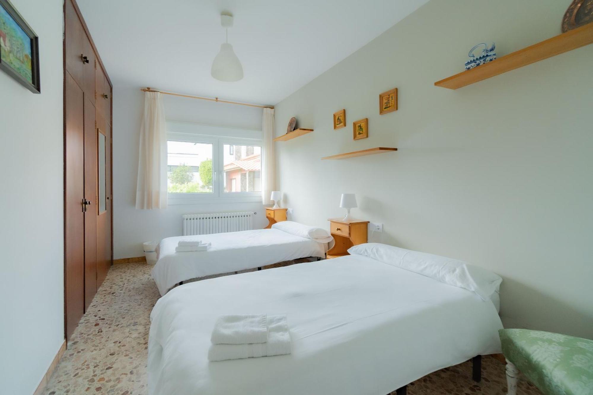 Chalet Areo Do Rio - Playa De Razo ภายนอก รูปภาพ